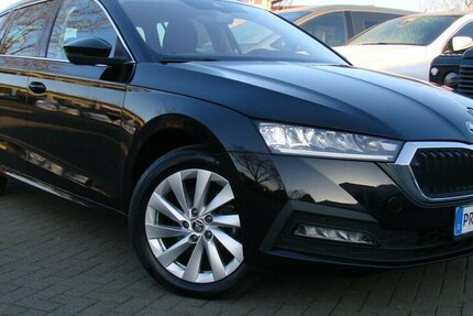 Skoda Octavia 2.0TDI Selection LED Tempomat Spurhalteass 56.838 km 23.980 &euro; Falkensee 14612
