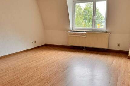 Wohnung Zeulenroda-Triebes Triebes - 2 Zimmer, 47 m&sup2;, 250&euro; | Angebot:27120279