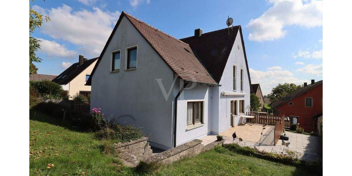 Mehrfamilienhaus, Wohnhaus Lehrberg Gräfenbuch - 7 Zimmer, 188 m&sup2;, 359.000&euro; | Angebot:25679034