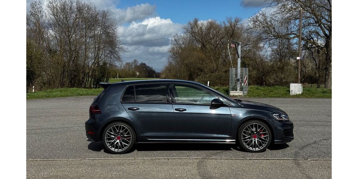 VW Golf 105.700 km 19.999 &euro; Malsch 69254