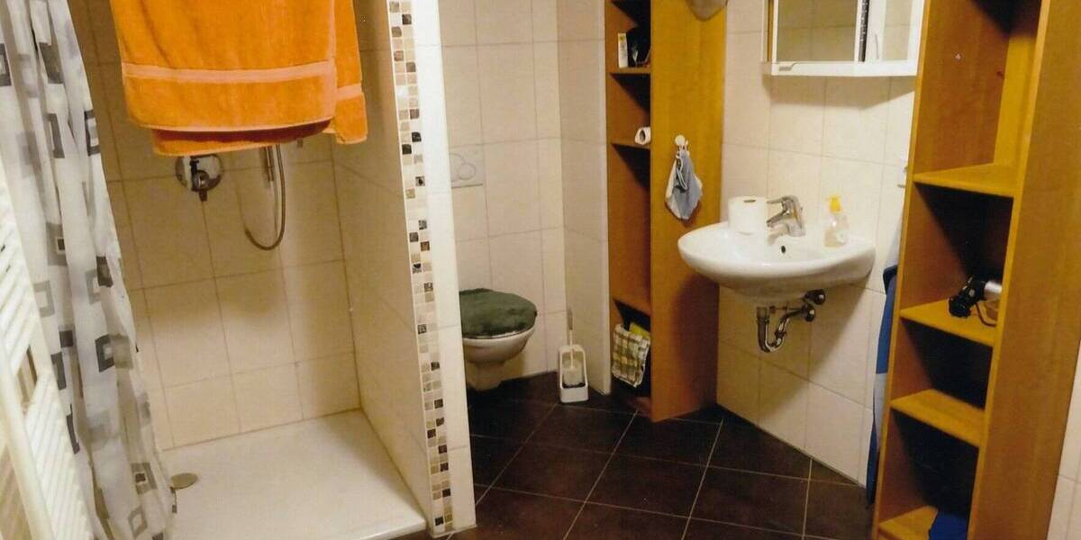 Etagenwohnung Grabfeld Jüchsen - 1 Zimmer, 237 m&sup2;, 48.000&euro; | Angebot:19305444