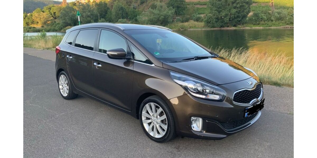 Kia Carens 213.000 km 6.950 &euro; Lehmen 56332
