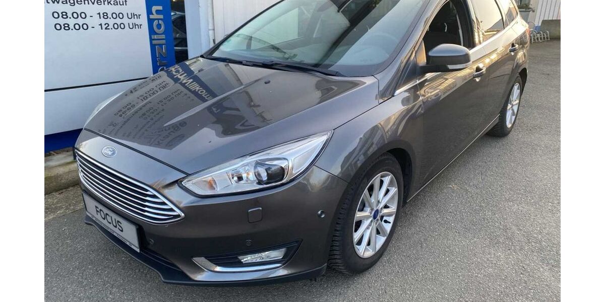 Ford Focus 91.560 km 12.995 &euro; Petershagen 32469