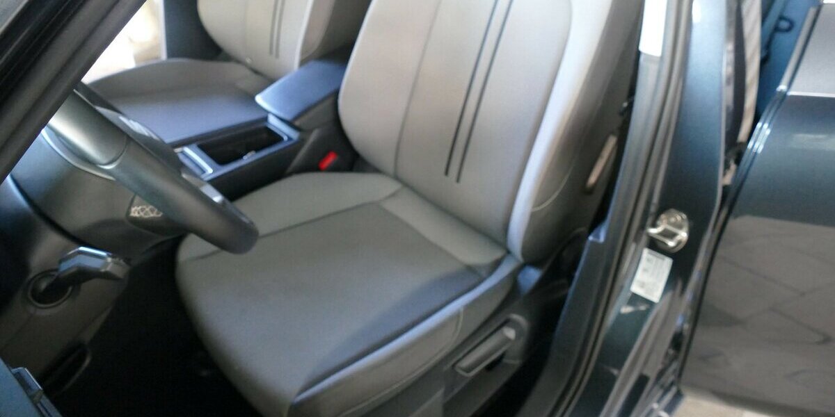 Seat Leon 1.5 TSI 85 kW Style 10.920 km 21.500 &euro; Wülfershausen 97535