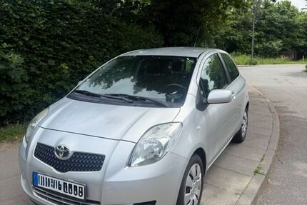 Toyota Yaris 66.500 km 5.790 &euro; Hamburg 22523