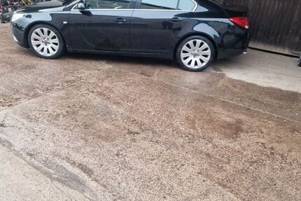 Opel Insignia 170.000 km 1.600 &euro; Lügde 32676