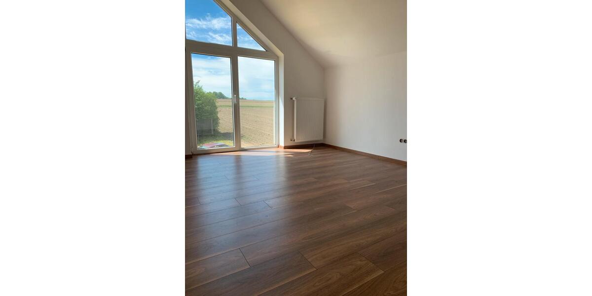 Dachgeschoßwohnung Eschlkam - 5 Zimmer, 90 m&sup2;, 650&euro; | Angebot:24286558