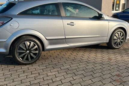Opel Astra 94.000 km 4.500 &euro; Laucha an der Unstrut 06636