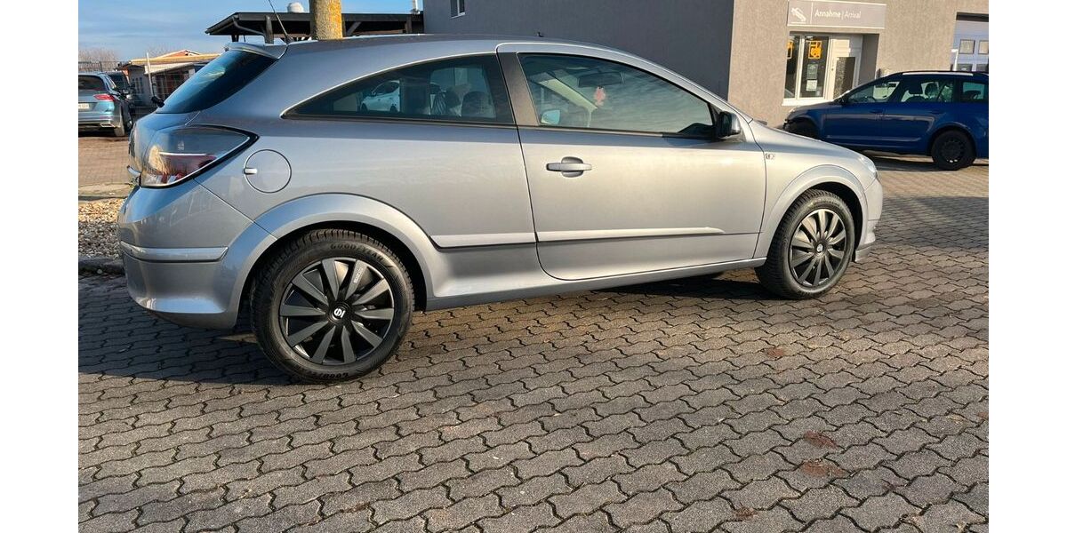 Opel Astra 94.000 km 4.500 &euro; Laucha an der Unstrut 06636