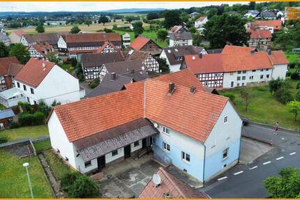 GERÄUMIG UND KURZE WEGE! KEINE KÄUFERPROVISION! 6 zimmer