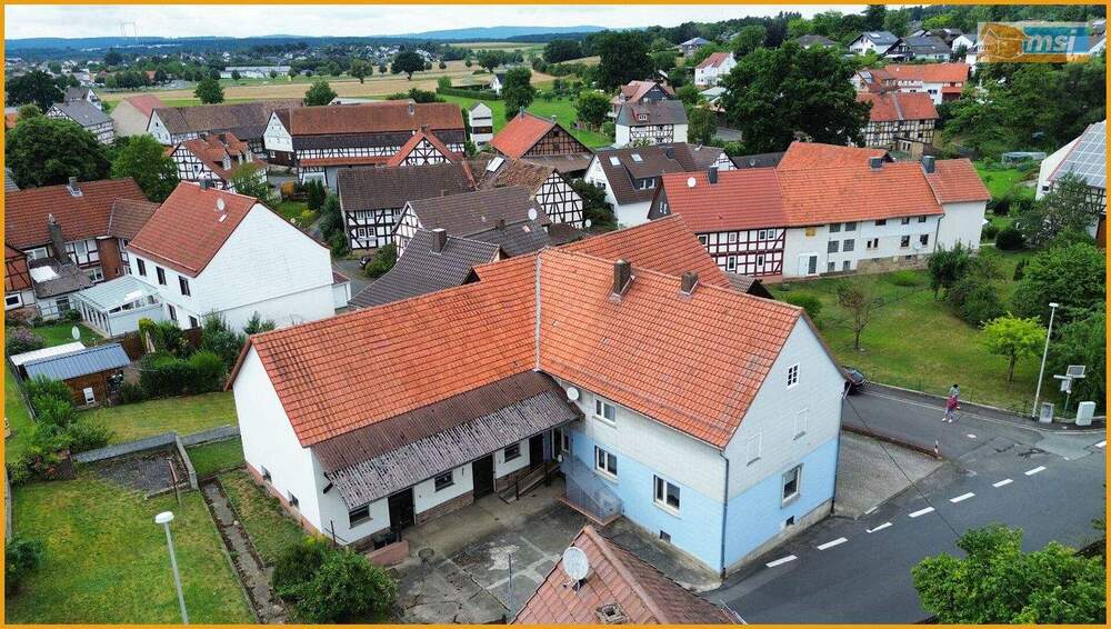 GERÄUMIG UND KURZE WEGE! KEINE KÄUFERPROVISION! 6 zimmer