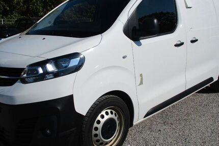 Opel Vivaro 166.331 km 11.500 &euro; Gersthofen bei Augsburg 86368