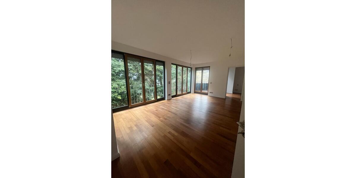 Etagenwohnung Ottobrunn - 2.5 Zimmer, 70 m&sup2;, 1.950&euro; | Angebot:25975833