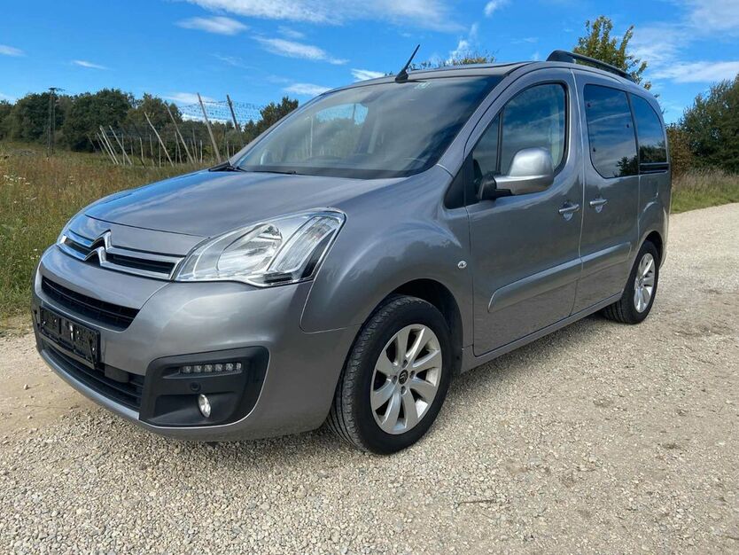 Citroen Berlingo 134.800 km 10.750 € Freising 85354