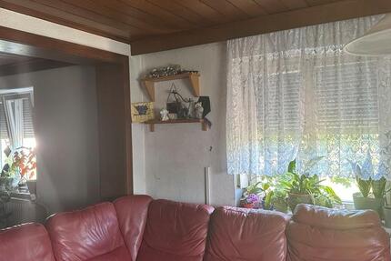Haus Tiefenbach - 8 Zimmer, 160 m&sup2;, 130.000&euro; | Angebot:26750000