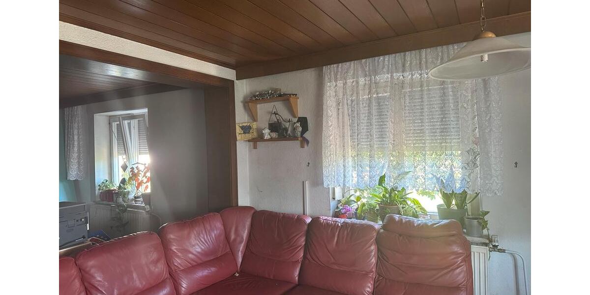 Mehrfamilienhaus, Wohnhaus Tiefenbach - 8 Zimmer, 160 m&sup2;, 130.000&euro; | Angebot:26750000