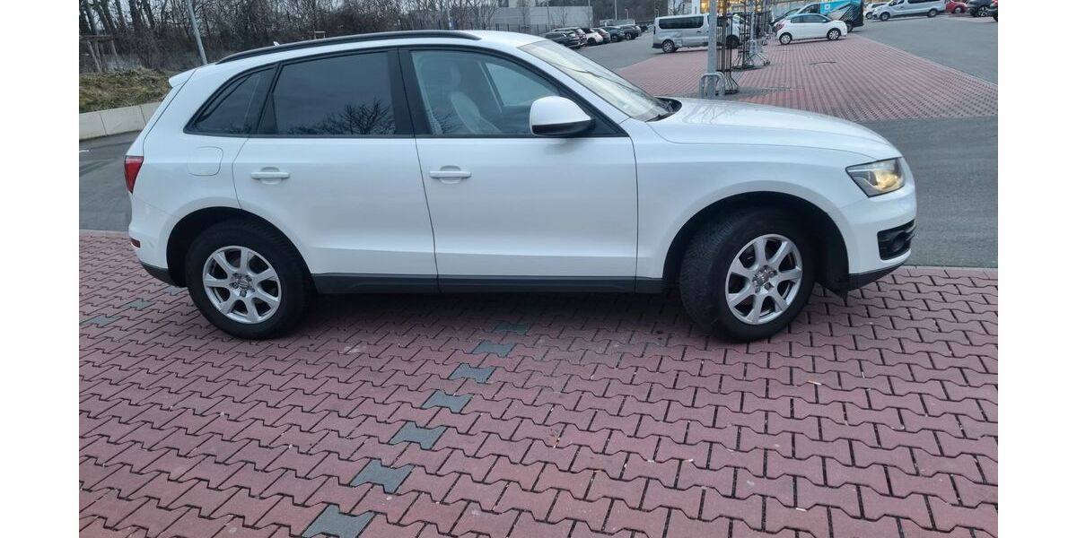 Audi Q5 221.231 km 10.599 &euro; Mainz 55120