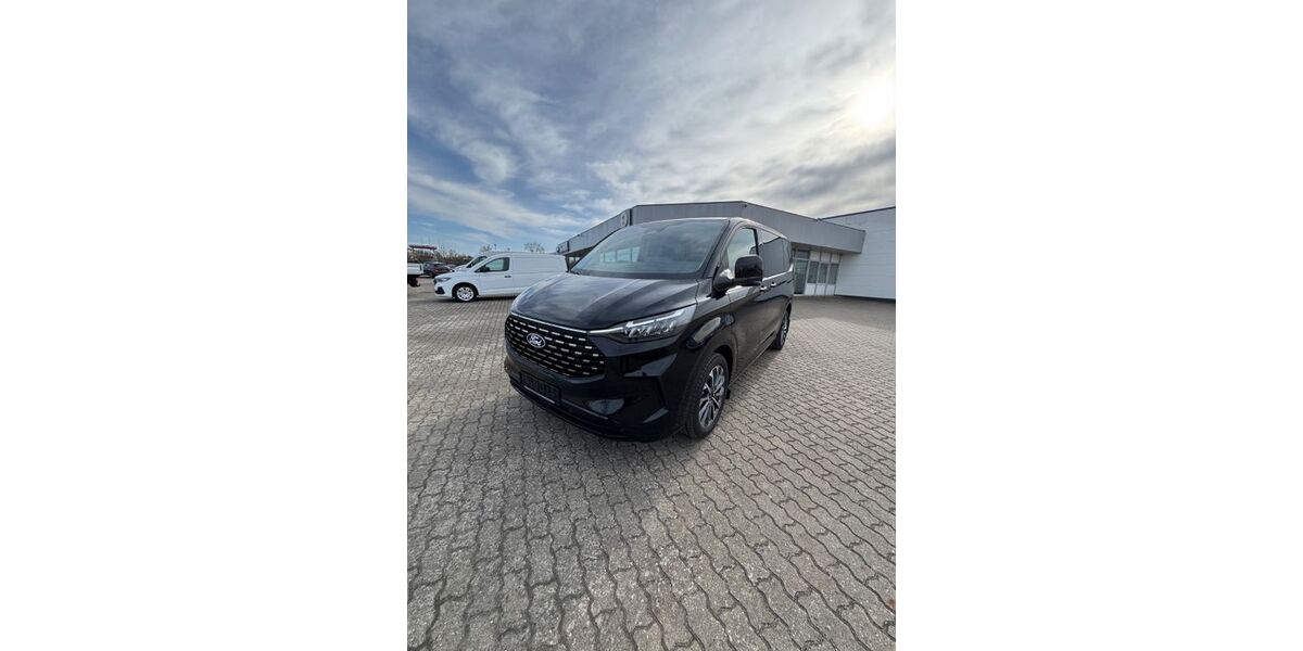 Ford Tourneo Custom 2.650 km 52.990 &euro; Wolgast 17438