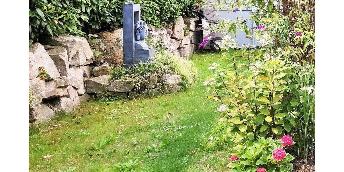 Einfamilienhaus Waldbronn / Busenbach Busenbach - 7 Zimmer, 226 m&sup2;, 989.000&euro; | Angebot:24856071