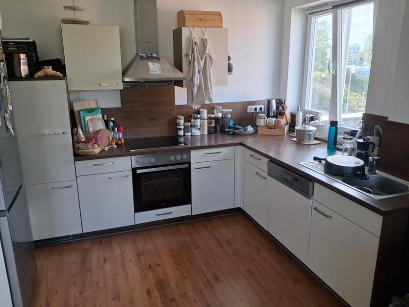 schöne große 2 Raum-Wohnung Nähe Pfaffenteich zimmer