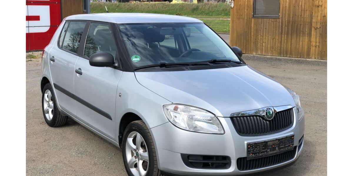 Skoda Fabia 123.800 km 2.699 &euro; Rhumspringe 37434