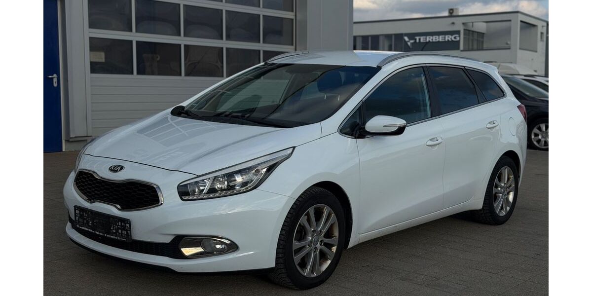 Kia ceed Sportswagon 200.000 km 5.990 &euro; Elchingen 89275