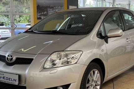 Toyota Auris 132.000 km 4.999 &euro; Kerpen 50171