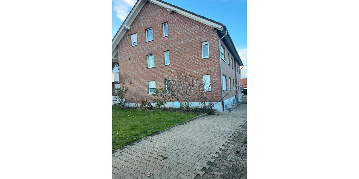 Mehrfamilienhaus mit 5 Wohnungen 2 zimmer