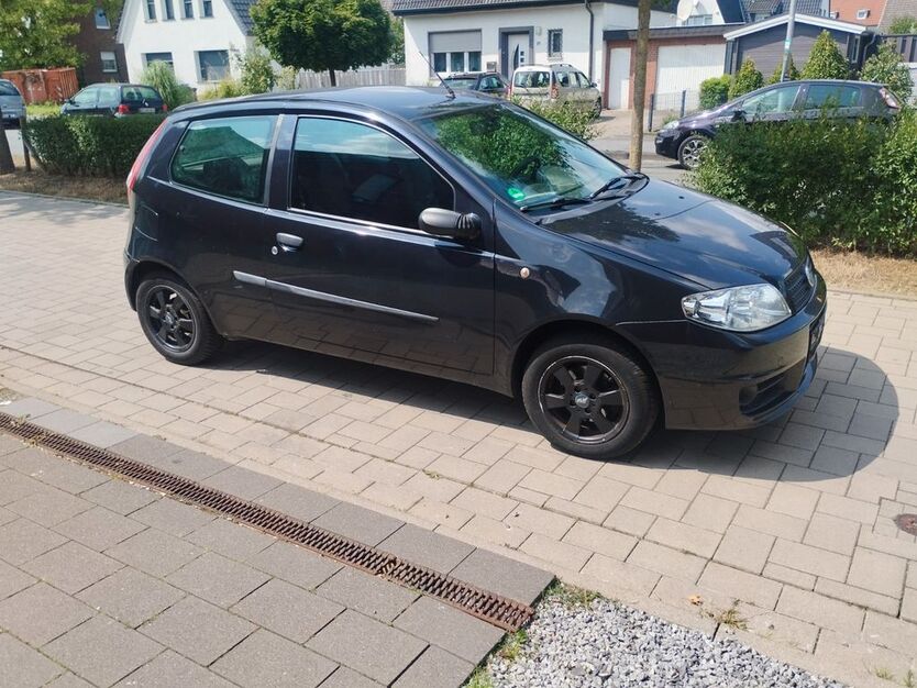 Fiat Punto 199.300 km 600 € Ennigerloh 59320