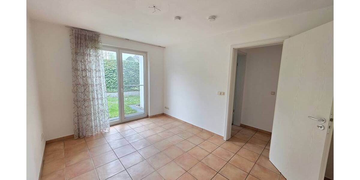 Terrassenwohnung Fürth Burgfarrnbach - 4 Zimmer, 101 m&sup2;, 386.500&euro; | Angebot:26400725