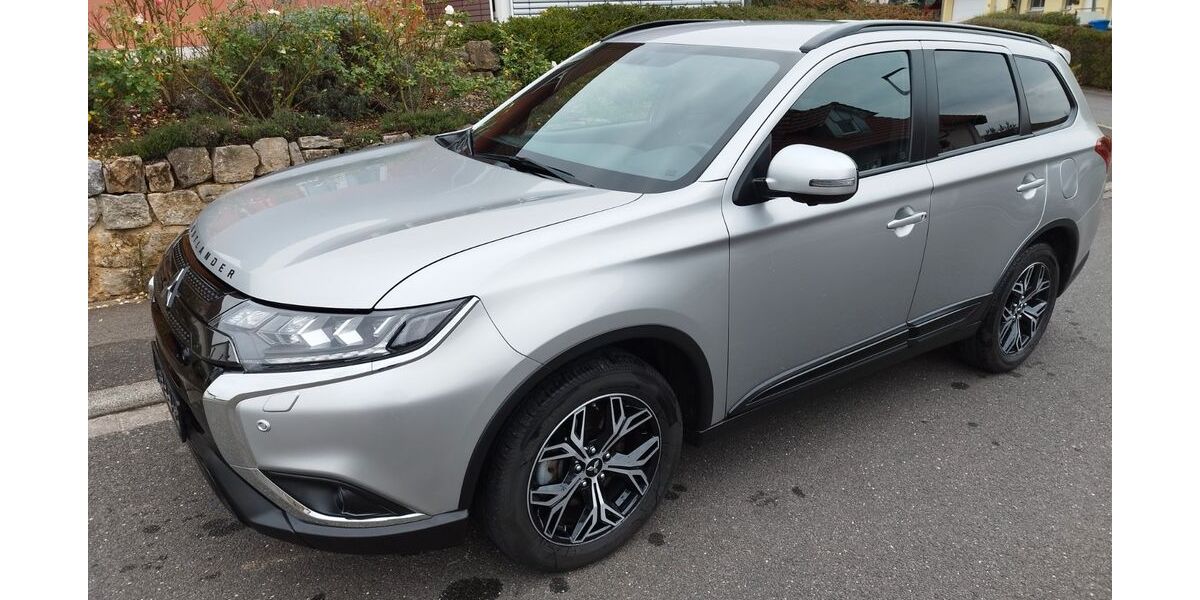 Mitsubishi Outlander 43.000 km 20.600 &euro; Zellingen 97225