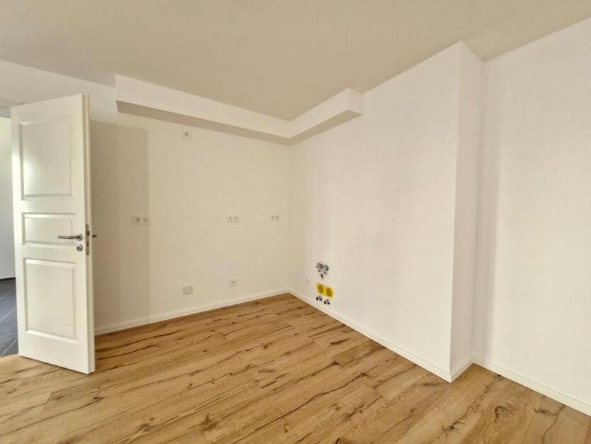 Exklusives Wohnen im Leipziger Zentrum – ca. 180 m², 5 stilvolle Zimmer und EBK! AB SOFORT! zimmer