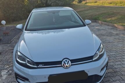 VW Golf 97.500 km 15.890 &euro; Falkenstein 93167