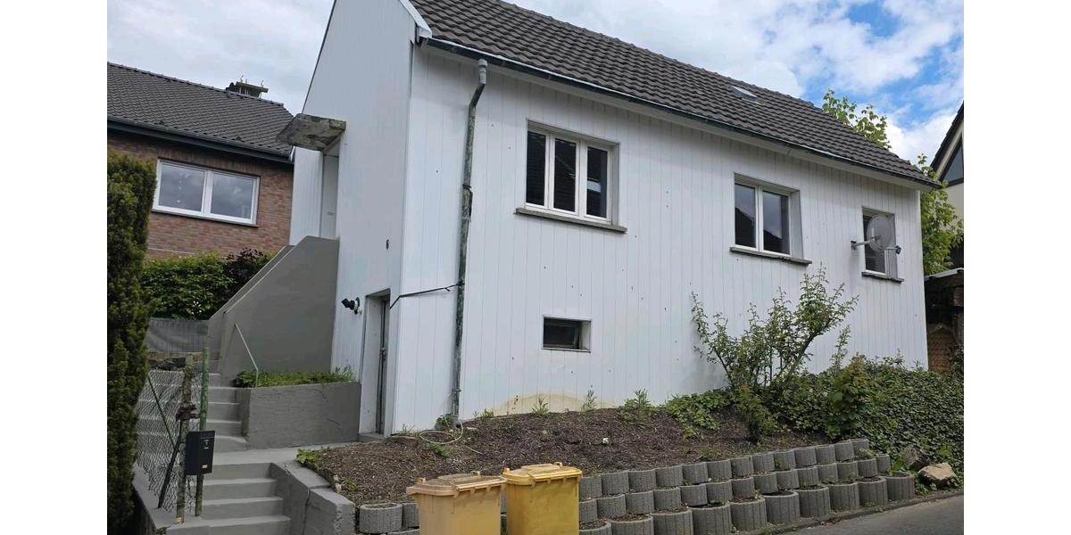 Einfamilienhaus Bonn Hardtberg - 2 Zimmer, 55 m&sup2;, 185.000&euro; | Angebot:26632344