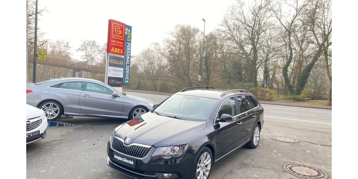 Skoda Superb 131.260 km 11.990 &euro; Gütersloh 33334