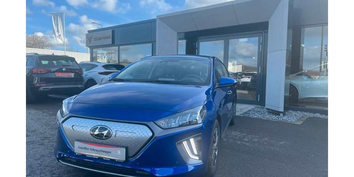 Hyundai IONIQ 19.816 km 17.280 &euro; Barntrup 32683