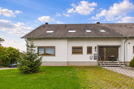 Haus Heusweiler / Niedersalbach Niedersalbach - 9 Zimmer, 226 m&sup2;, 498.000&euro; | Angebot:26359248