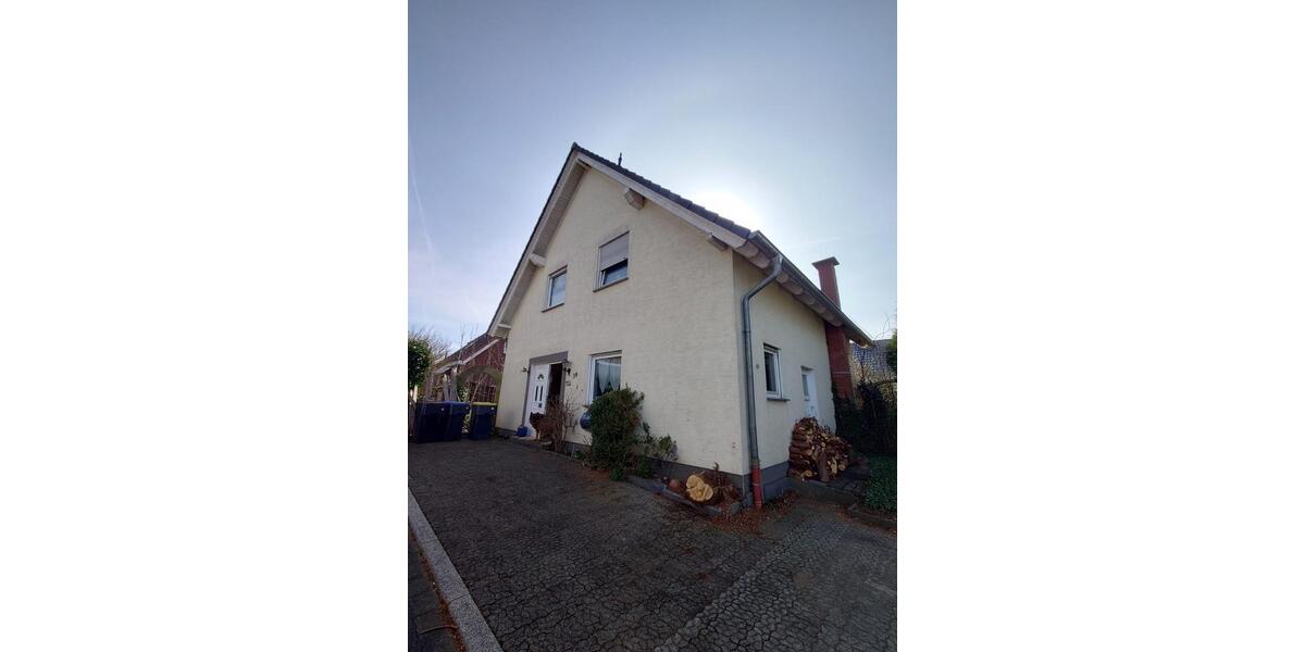Einfamilienhaus Balve - 4 Zimmer, 120 m&sup2;, 289.000&euro; | Angebot:26537687