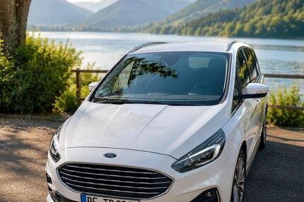 Ford S-Max 149.000 km 17.350 &euro; Königsbach-Stein 75203