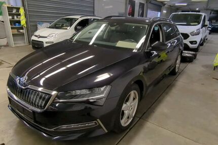 Skoda Superb 212.000 km 13.250 &euro; Bebra 36179