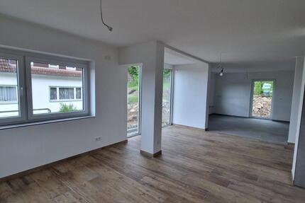 Haus Bopfingen - 5.5 Zimmer, 160 m&sup2;, 1.850&euro; | Angebot:26704346