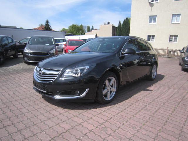 Opel Insignia 144.935 km 8.999 &euro; Dresden 01219