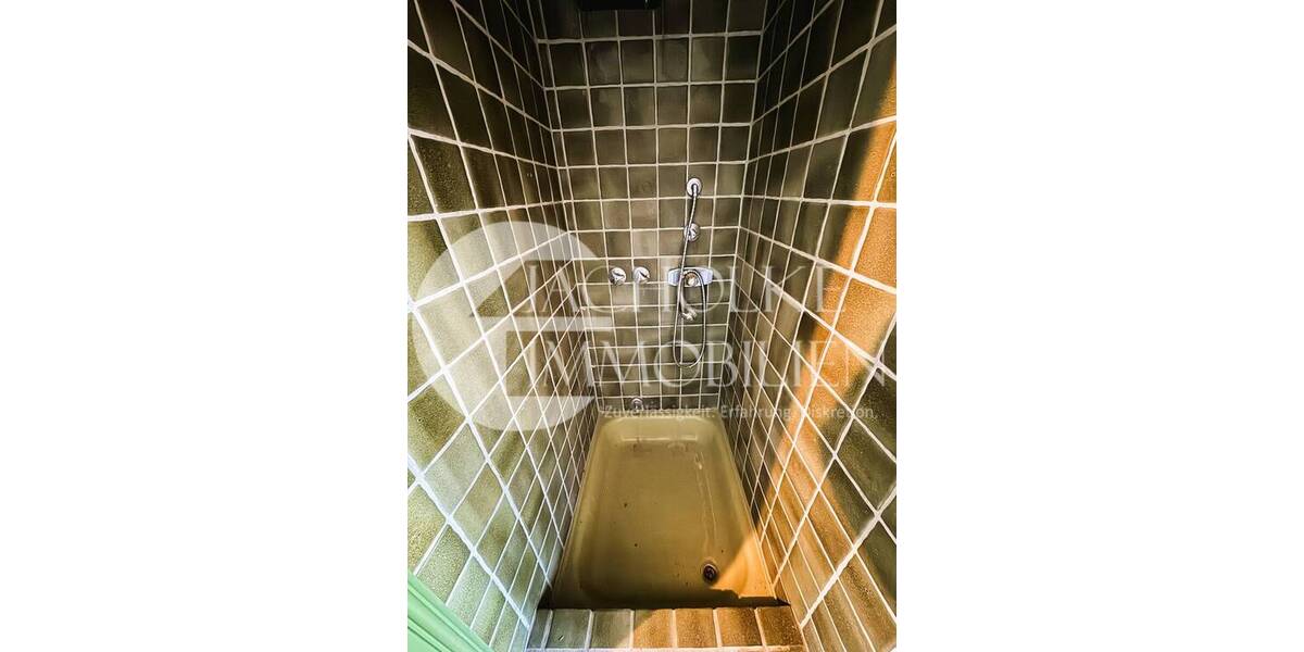 Mehrfamilienhaus, Wohnhaus Bienenbüttel / Wichmannsburg Wichmannsburg - 8 Zimmer, 396 m&sup2;, 715.000&euro; | Angebot:25700604