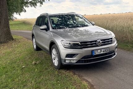 VW Tiguan 109.000 km 21.900 &euro; Herzebrock-Clarholz 33442