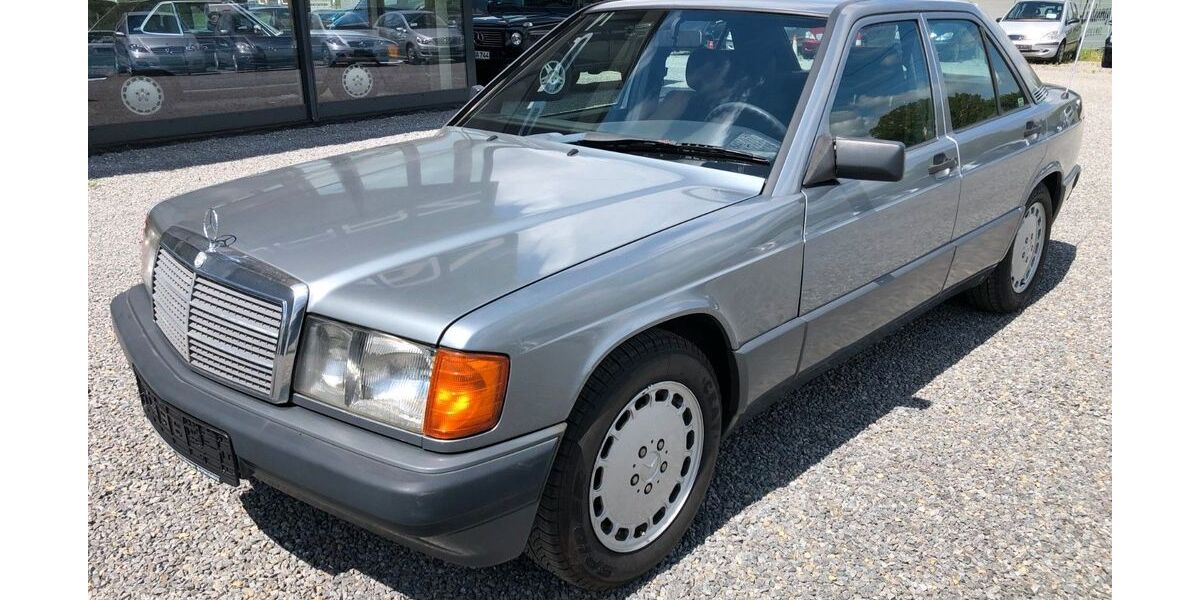 Mercedes-Benz 190 184.000 km 6.450 &euro; Öhringen 74613