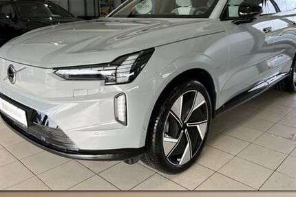 Volvo EX90