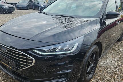 Ford Focus 5.200 km 17.000 € München 80997