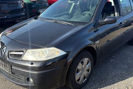 Renault Megane 222.366 km 990 &euro; Elsterwerda 04910