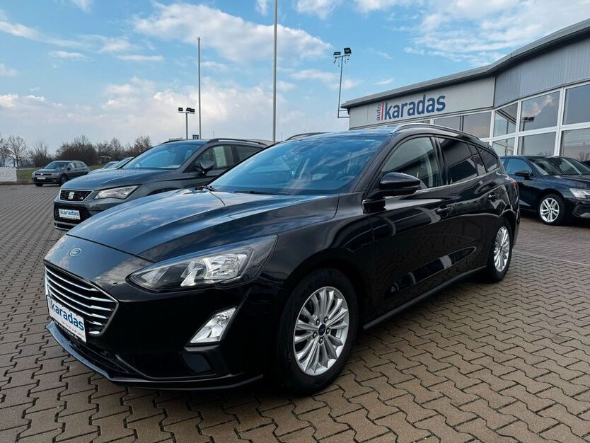 Ford Focus 92.811 km 16.900 € Bayreuth 95448