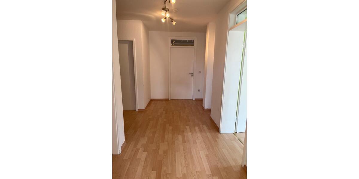 Etagenwohnung Türkheim - 4.5 Zimmer, 155 m&sup2;, 435.000&euro; | Angebot:26042410